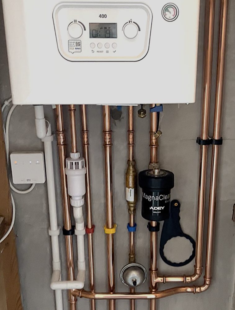 Baxi 400 combi with an ADEY MagnaClean filter